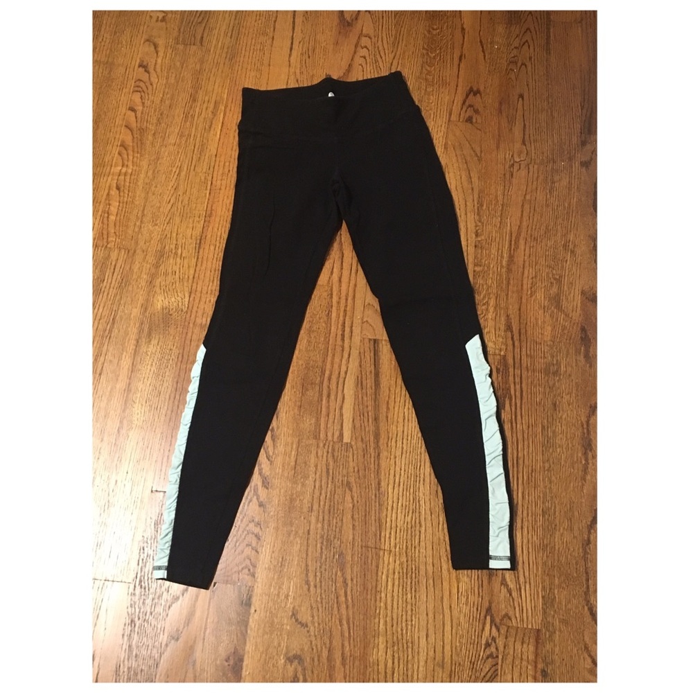 Old navy long black workout leggings